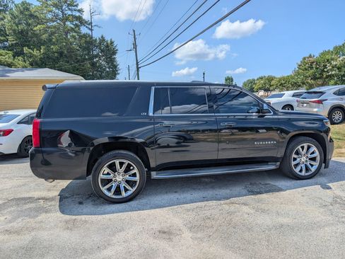 Used 2015 Chevrolet Suburban LTZ AWD/4WD image 4