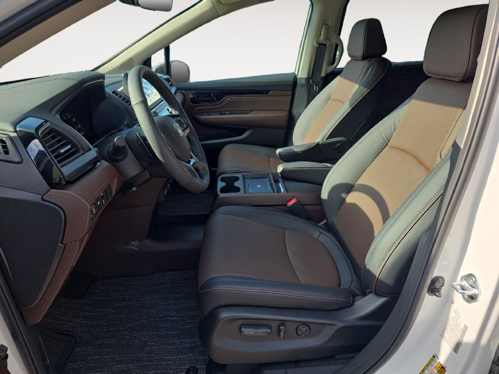 New 2027 Honda Odyssey Elite image 11