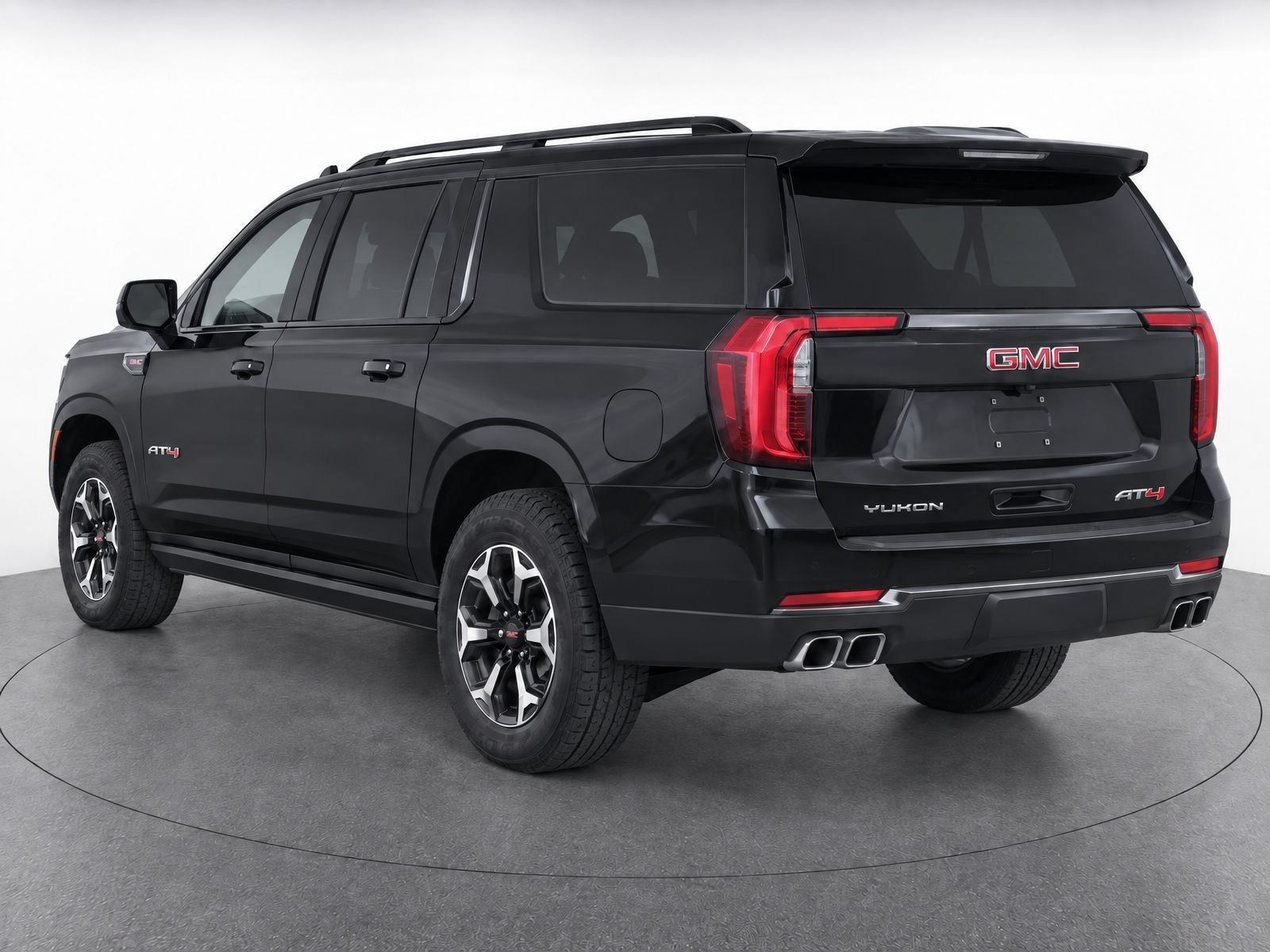 Used 2026 GMC Yukon XL AT4 w/ AT4 Premium Plus Package AWD/4WD image 3