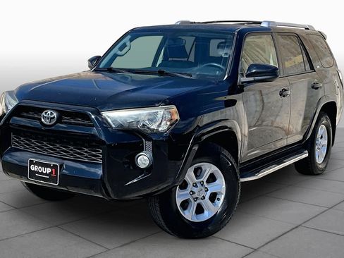 Used 2016 Toyota 4Runner SR5 RWD image 35