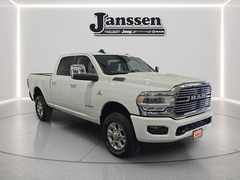 Used 2024 RAM 2500 Laramie w/ Safety Group AWD/4WD image 5