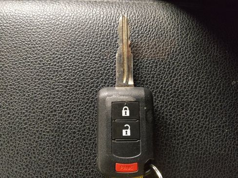 Used 2019 Mitsubishi Outlander Sport ES FWD image 32
