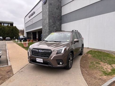Certified 2023 Subaru Forester Limited AWD/4WD image 9