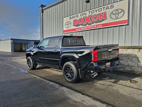 New 2025 Toyota Tacoma Limited image 5