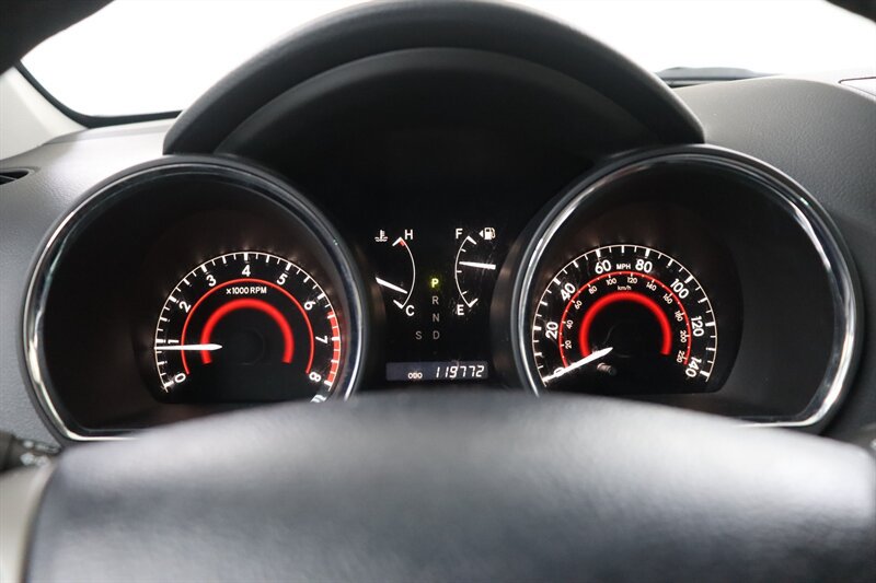 Used 2010 Toyota Highlander Limited AWD/4WD image 9