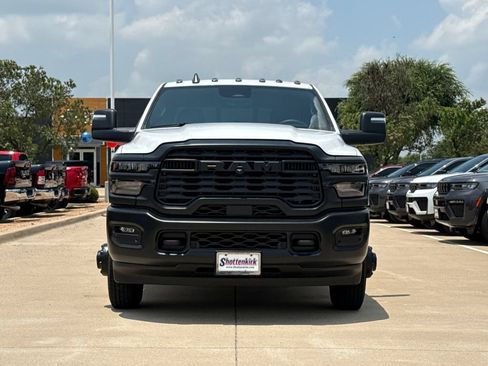 New 2026 RAM 3500 Tradesman AWD/4WD image 2