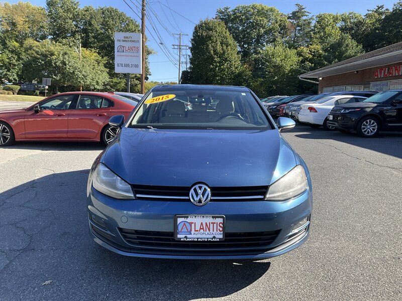Used 2015 Volkswagen Golf SE FWD image 2