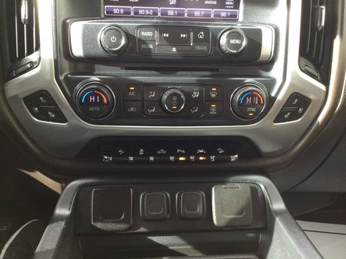 Used 2018 GMC Sierra 1500 SLT image 14