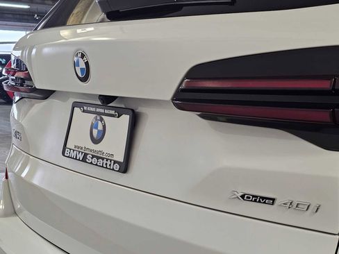 New 2026 BMW X5 xDrive40i w/ M Sport Package image 7