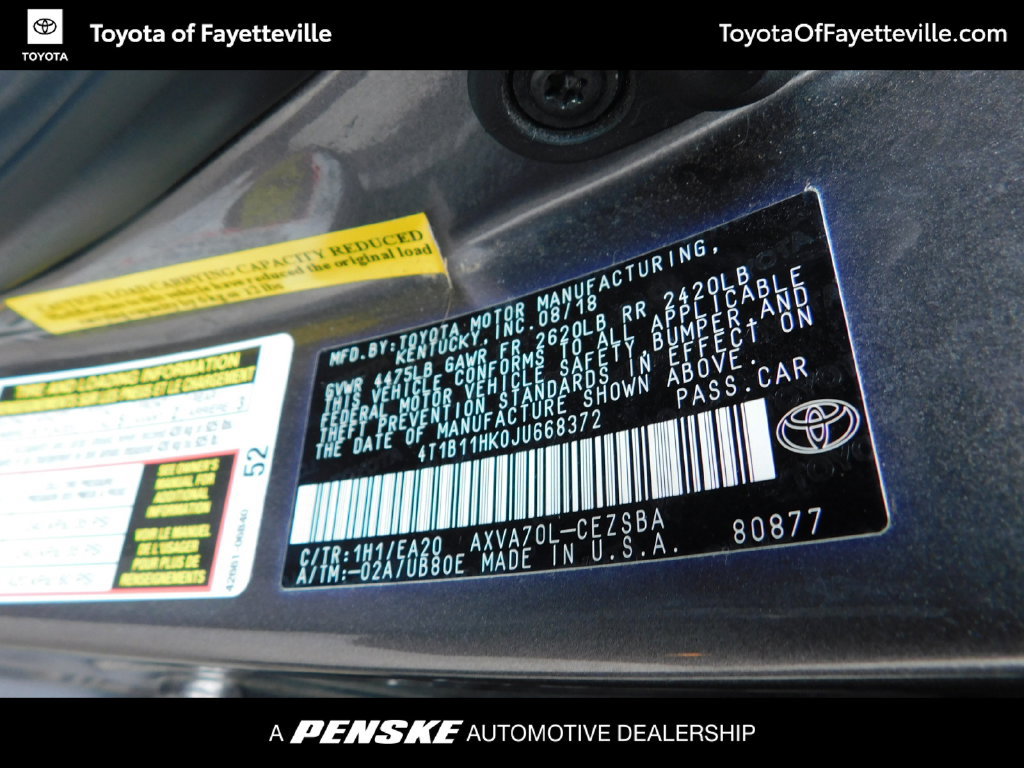 Used 2018 Toyota Camry SE w/ Convenience Package FWD image 11