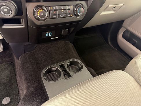 Used 2016 Ford F150 XLT w/ Equipment Group 302A Luxury AWD/4WD image 17