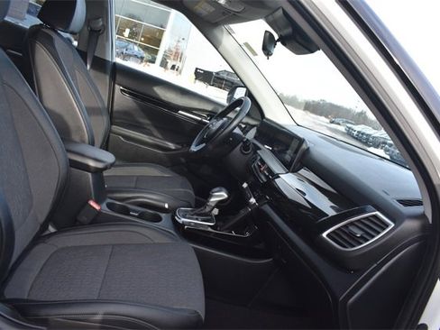 Used 2025 Kia Seltos S image 12