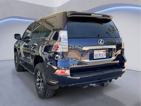 Used 2021 Lexus GX 460 Premium w/ Premium Package AWD/4WD image 4