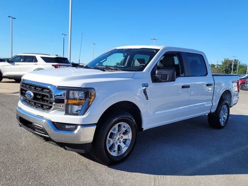 Used 2023 Ford F150 XLT image 3