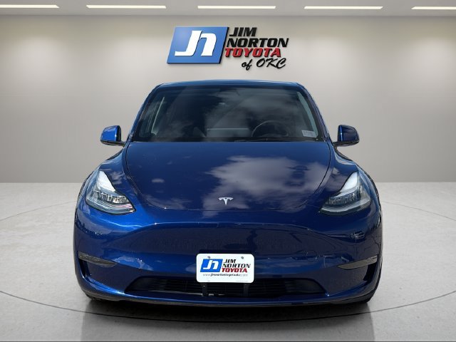 Used 2023 Tesla Model Y Long Range AWD/4WD image 2