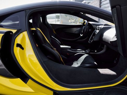 Used 2019 McLaren 600LT image 26