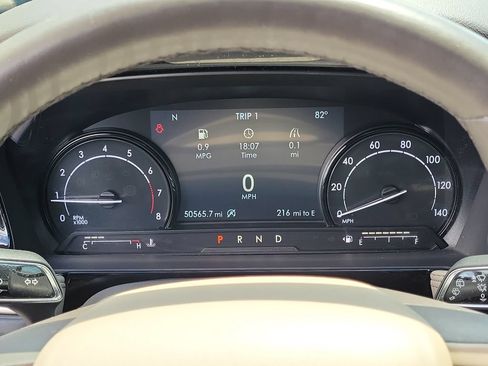 Used 2020 Lincoln Corsair Reserve w/ Elements Package FWD image 28