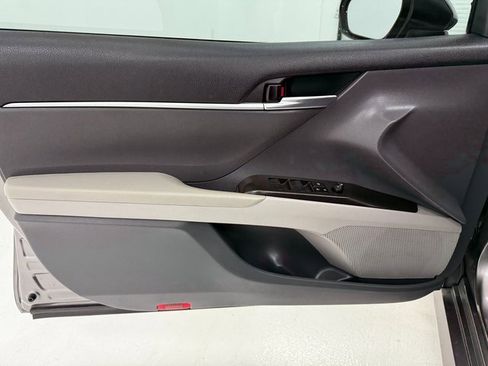 Used 2023 Toyota Camry LE image 29