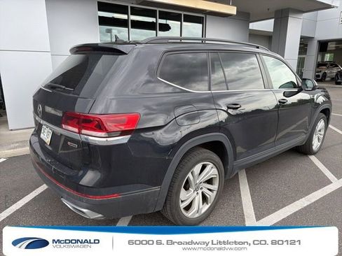 Used 2021 Volkswagen Atlas SE w/ Panoramic Sunroof Package AWD/4WD image 3