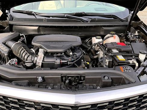 Used 2024 Cadillac XT5 Premium Luxury w/ Technology Package image 37