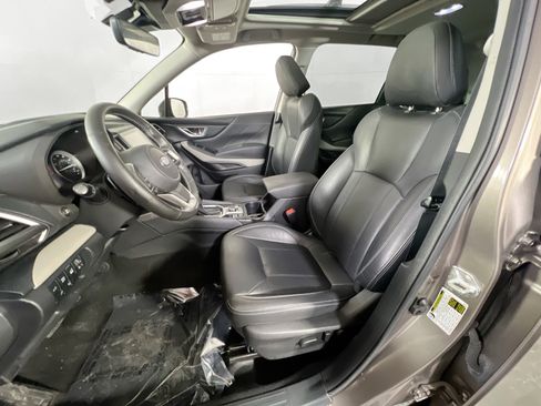 Used 2023 Subaru Forester Limited w/ Popular Package #3 AWD/4WD image 22