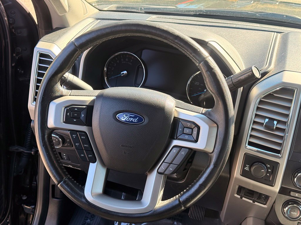 Used 2017 Ford F250 Lariat w/ Chrome Package AWD/4WD image 12