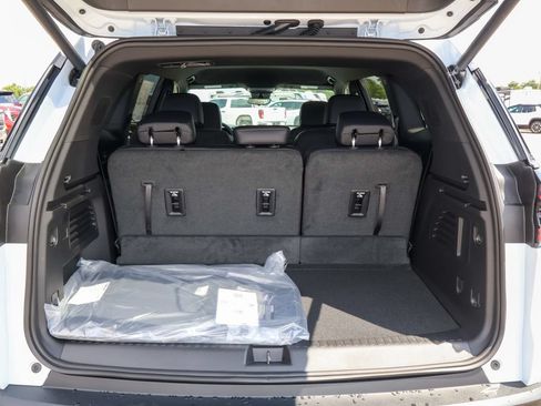 New 2027 GMC Acadia Elevation w/ Black Edition FWD image 5