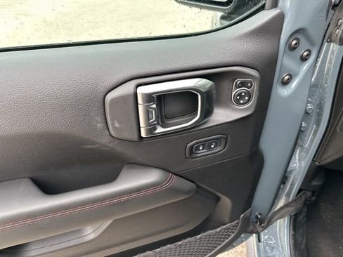 New 2026 Jeep Gladiator Rubicon AWD/4WD image 18