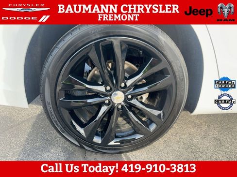 Used 2023 Chevrolet Malibu LT FWD image 27