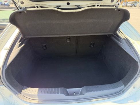 Certified 2025 MAZDA MAZDA3 s Sport FWD image 12