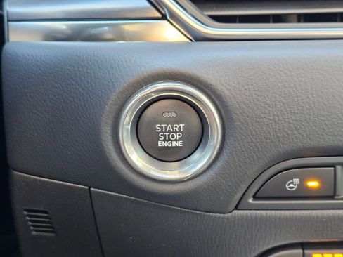 New 2025 MAZDA CX-5 AWD 2.5 S w/ Premium Plus Pkg image 17