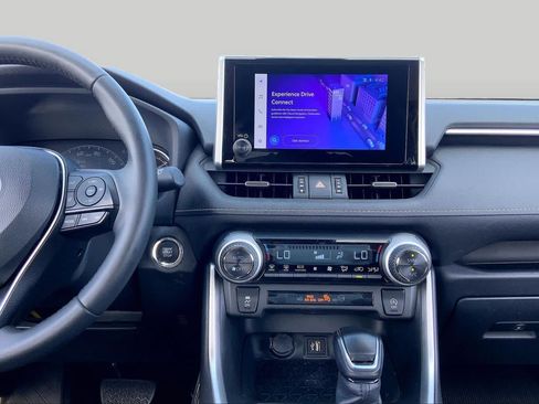 Used 2024 Toyota RAV4 XLE Premium FWD image 7