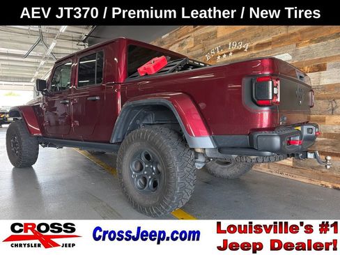 Used 2021 Jeep Gladiator Rubicon AWD/4WD image 17