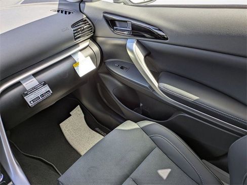 New 2025 Mitsubishi Eclipse Cross SE image 16