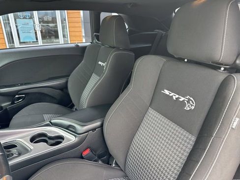 Used 2022 Dodge Challenger SRT Hellcat RWD image 20
