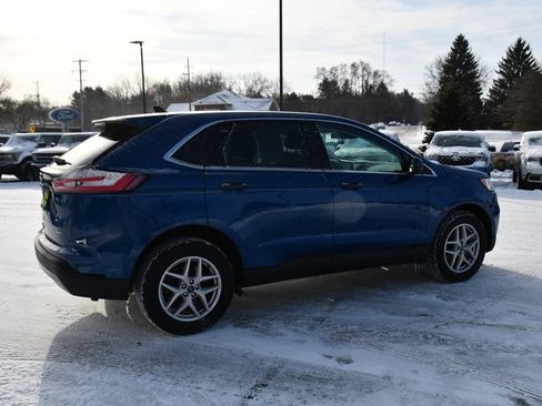 Used 2022 Ford Edge SEL w/ Convenience Package image 7