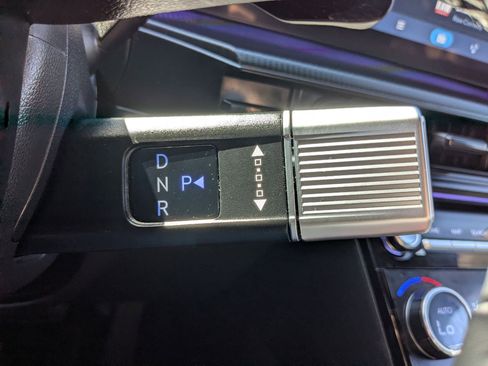 Used 2025 Hyundai Santa Fe Calligraphy image 27