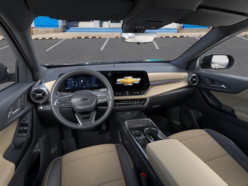 New 2026 Chevrolet Equinox ACTIV w/ Convenience Package III image 16