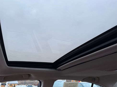 Used 2022 Subaru Legacy Touring XT image 33