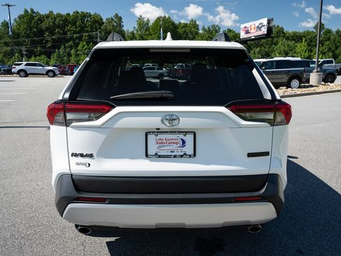 Used 2024 Toyota RAV4 Adventure AWD/4WD image 8