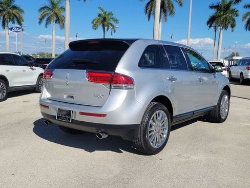 Used 2014 Lincoln MKX Base w/ Equipment Group 102A image 28