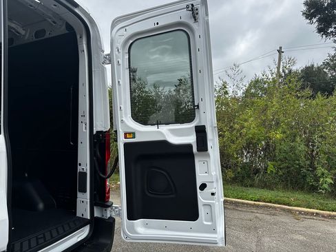 New 2025 Ford Transit 250 148 High Roof Extended w/ Load Area Protection Package image 43