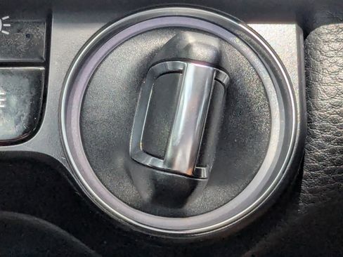 Used 2018 Porsche Panamera 4S w/ Premium Package Plus image 34