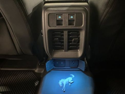 Certified 2025 Ford Bronco Outer Banks AWD/4WD image 32