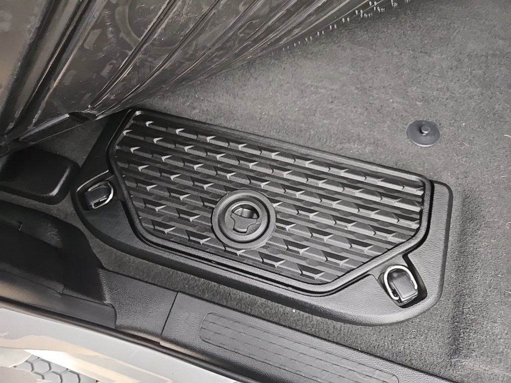Used 2023 RAM 1500 Big Horn AWD/4WD image 98