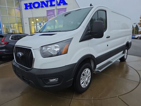 Used 2024 Ford Transit 250 Low Roof w/ Exterior Upgrade Package image 2