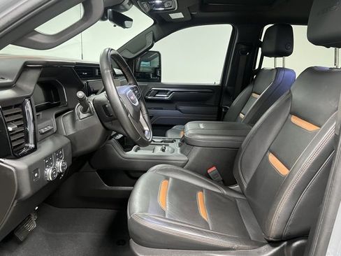 Used 2025 GMC Sierra 3500 AT4 w/ AT4 Premium Plus Package image 23