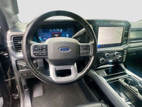 Used 2025 Ford F250 Lariat w/ Lariat Ultimate Package AWD/4WD image 11