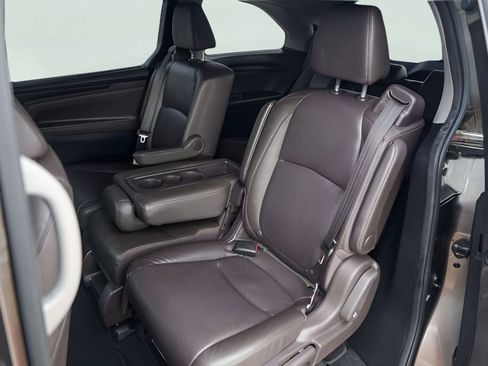 Used 2019 Honda Odyssey EX-L image 27