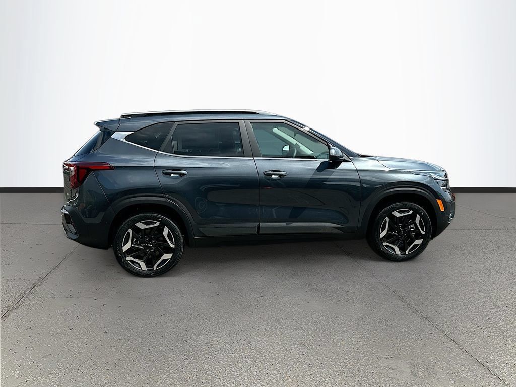 New 2026 Kia Seltos SX w/ SX Sunroof Package AWD/4WD image 8